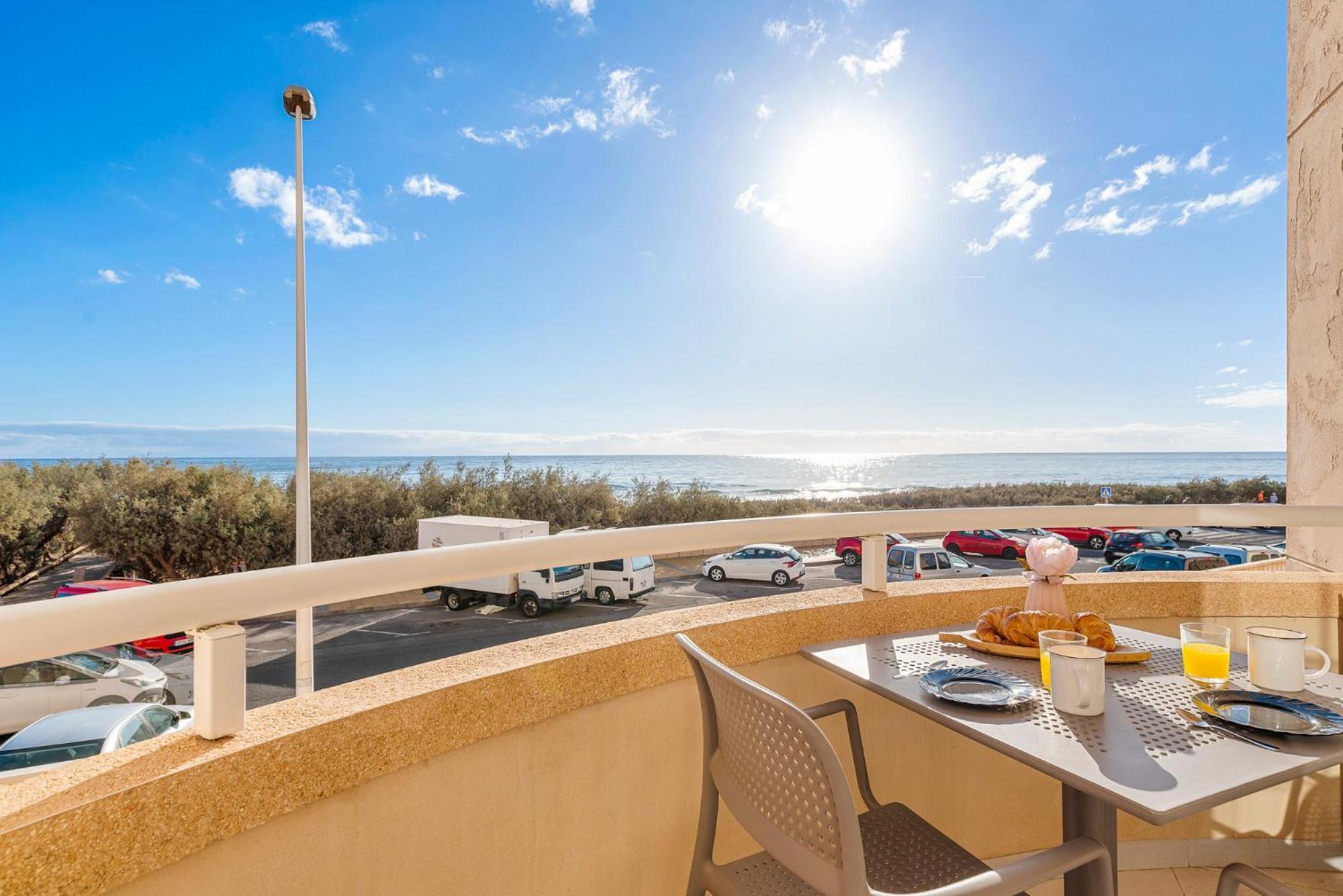 Medano4You Unforgettable Sunrise In Tenerife El Medano  Luaran gambar